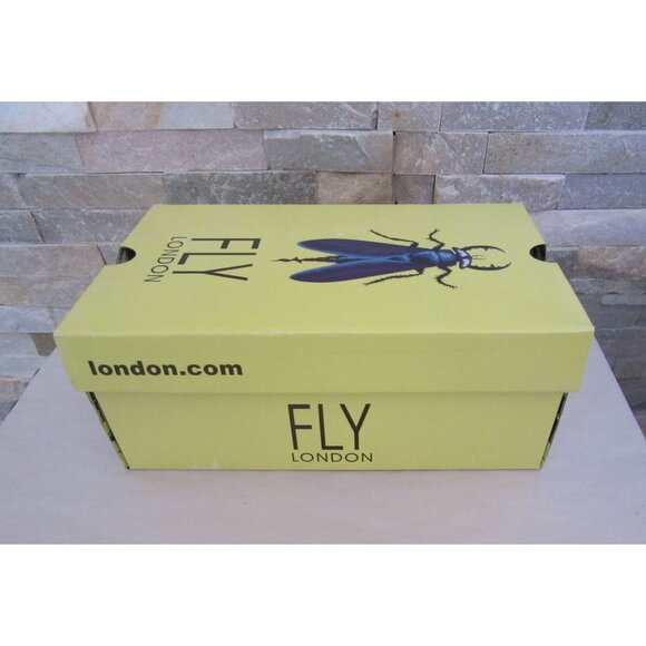 Fly London Cula Silver Leather Sandals Size 41 / US 8 w Box - Picture 8 of 8